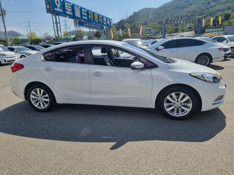 Kia K3