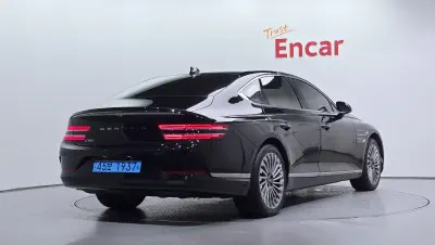 Genesis Electrified G80
