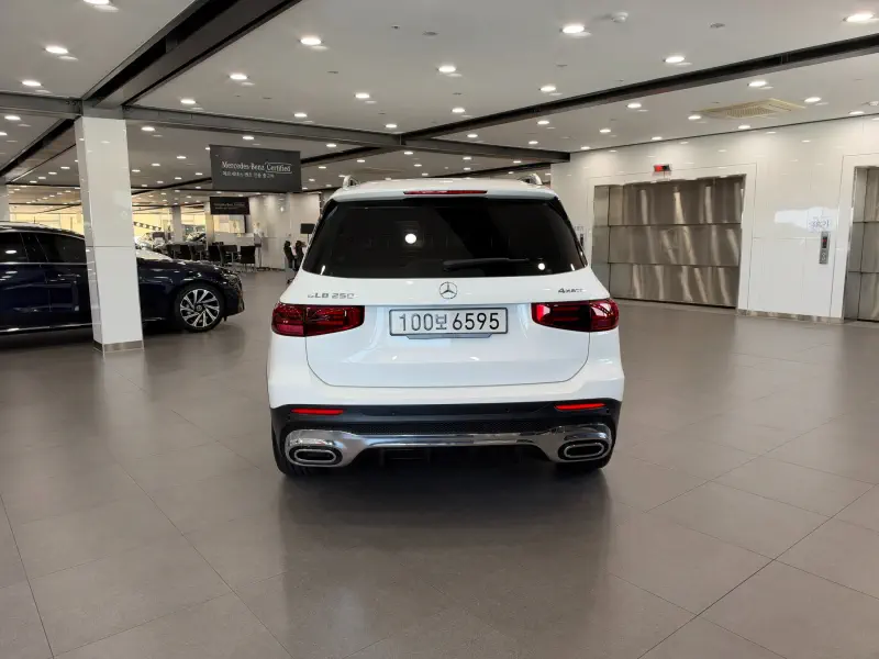 Mercedes-Benz GLB-Class