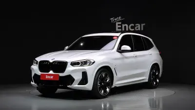 BMW iX3