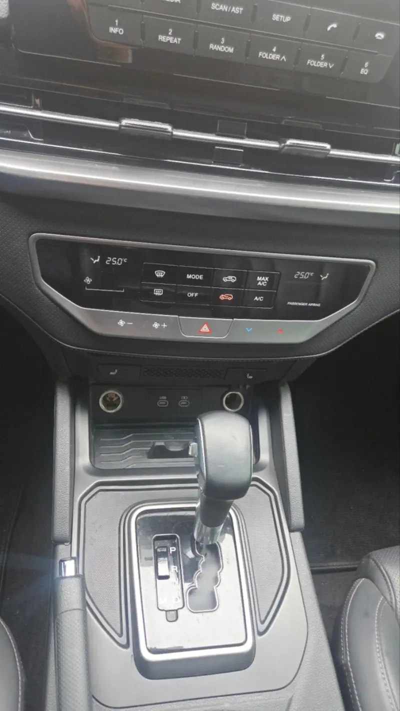SsangYong Rexton Sports Khan