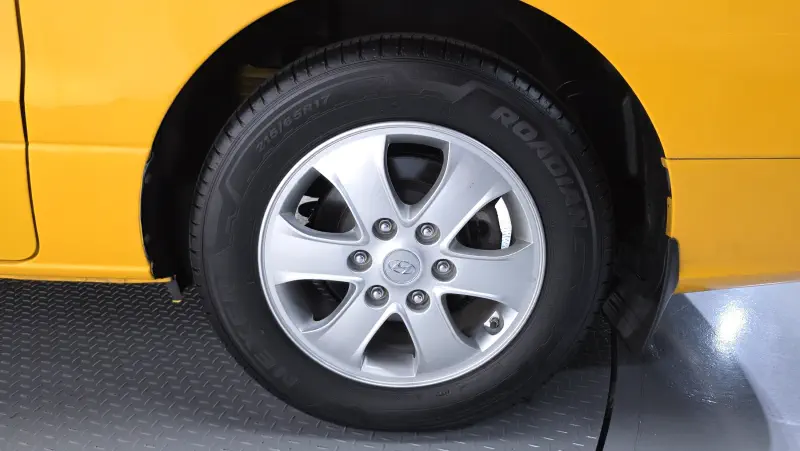 Hyundai Grand Starex