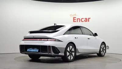 Hyundai Ioniq 6