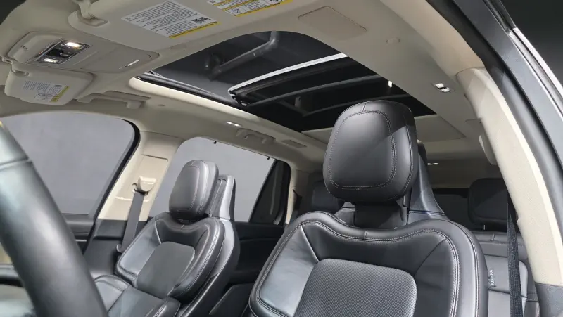Lincoln Aviator