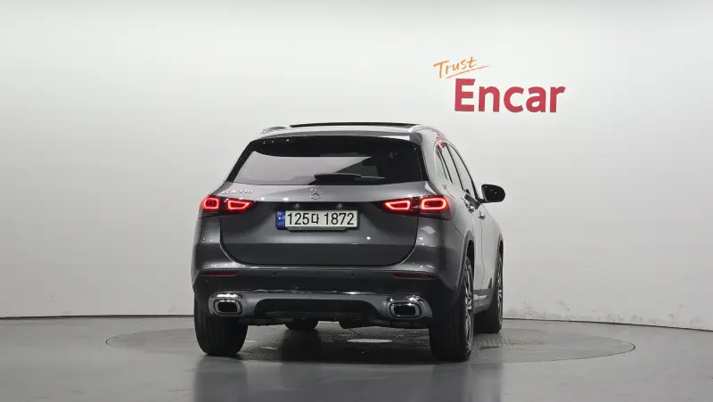 Mercedes-Benz GLA-Class