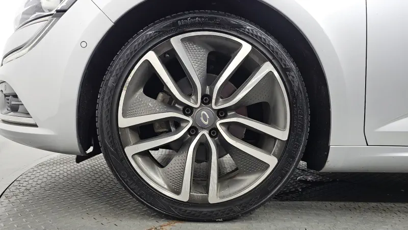 Renault Samsung SM6