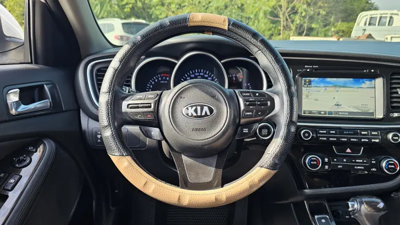 Kia K5