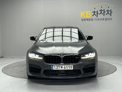 BMW M5
