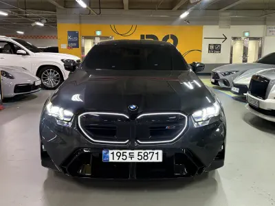 BMW M5