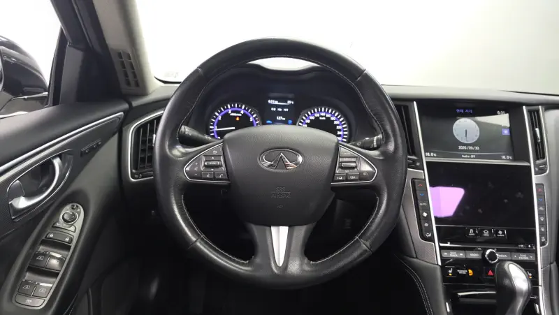 Infiniti Q50