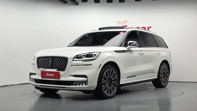 Lincoln Aviator