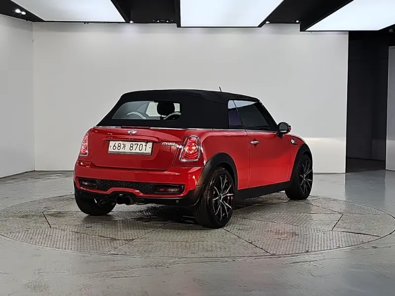 MINI Cabrio