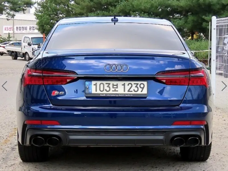 Audi S6