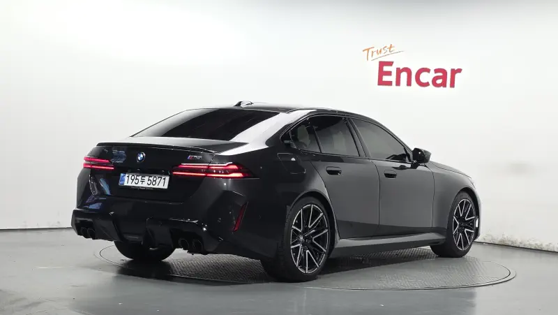 BMW M5
