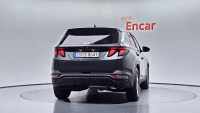 Hyundai Tucson 4