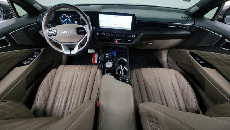 Kia K8