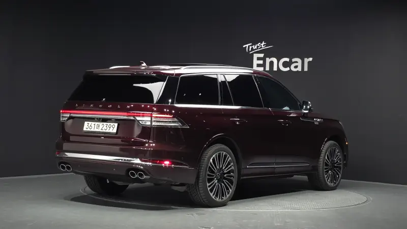 Lincoln Aviator