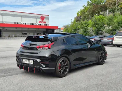 Hyundai Veloster
