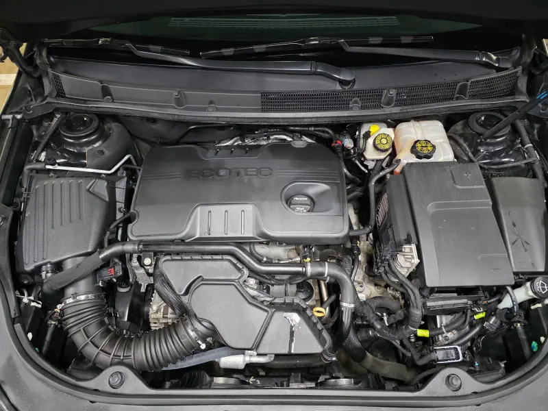 Chevrolet (GM Daewoo) Alpheon