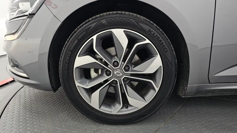 Renault Samsung SM6