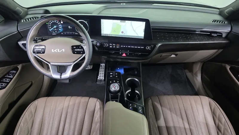 Kia K8