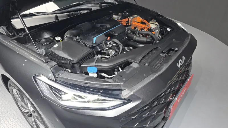 Kia K8