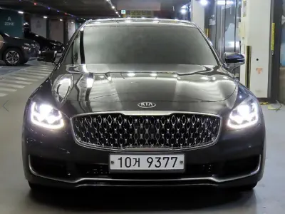 Kia K9
