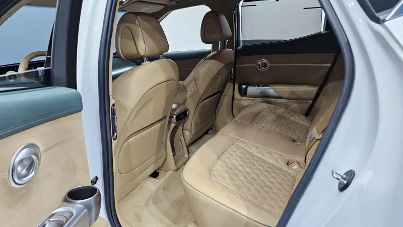 Genesis GV60