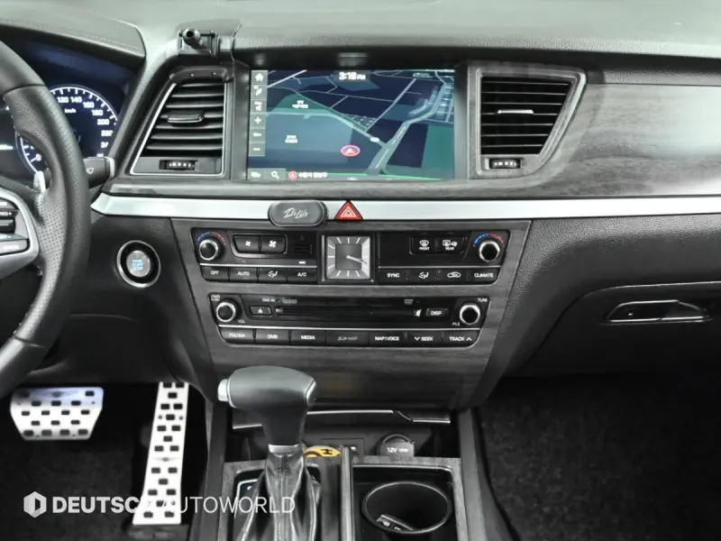 Hyundai Genesis
