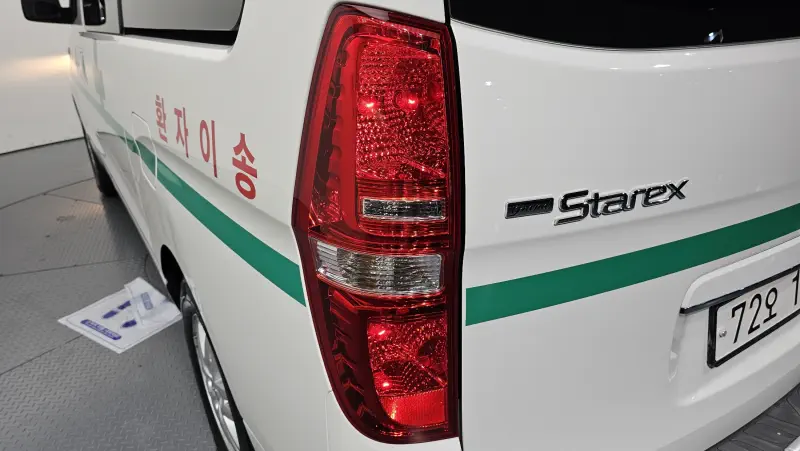 Hyundai Grand Starex