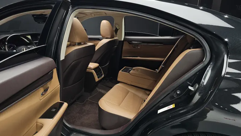 Lexus ES300h