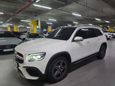 Mercedes-Benz GLB-Class