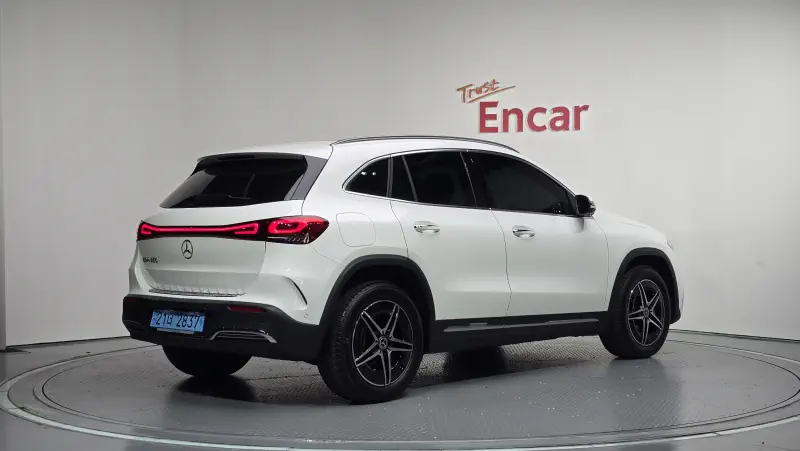 Mercedes-Benz EQA