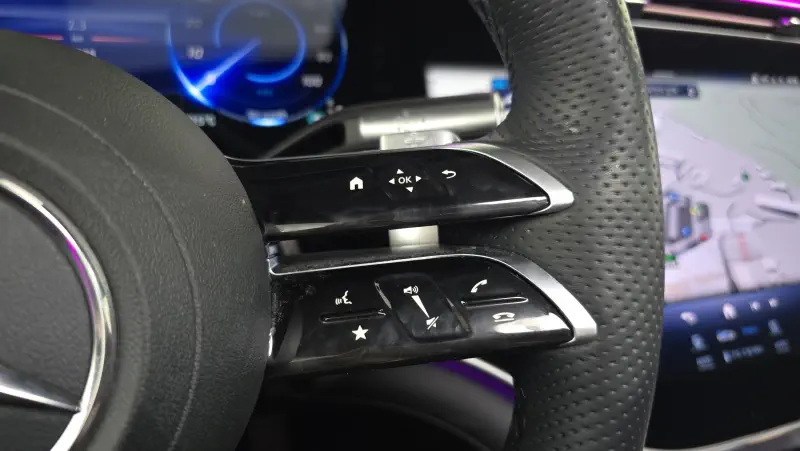 Mercedes-Benz EQS