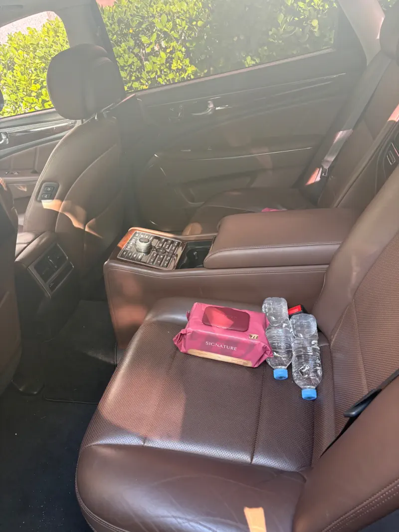 Hyundai Equus