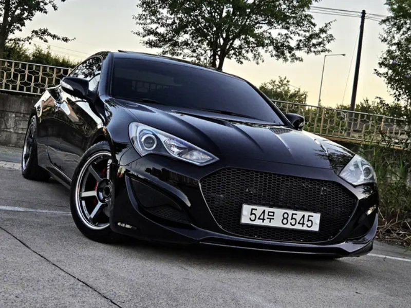 Hyundai Genesis