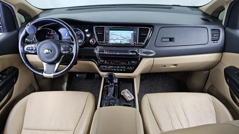 Купить Kia Carnival Gyeonggi из Кореи