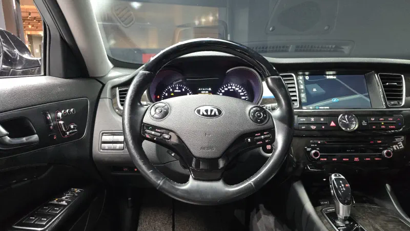 Kia K9