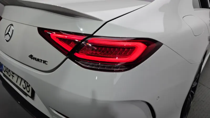 Mercedes-Benz CLS-Class