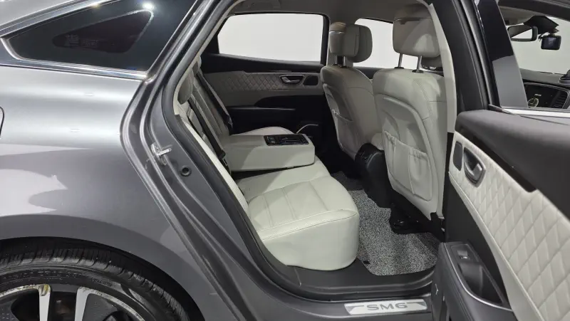Renault Samsung SM6