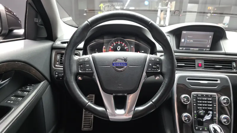 Volvo S80
