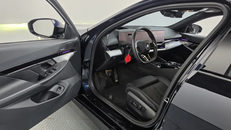 BMW 5-Series