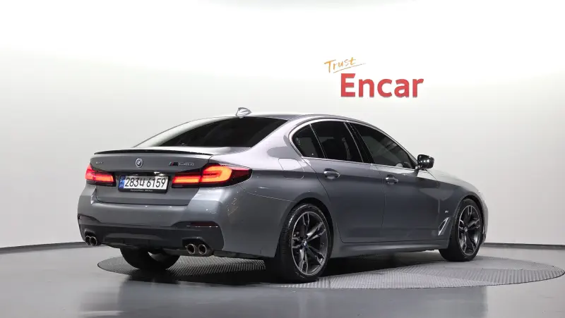 BMW 5-Series