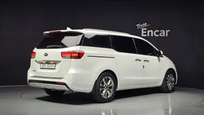 Kia Carnival 2