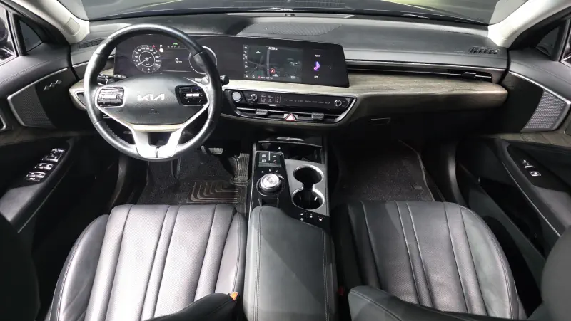 Kia K8
