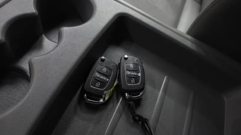 Hyundai Grand Starex