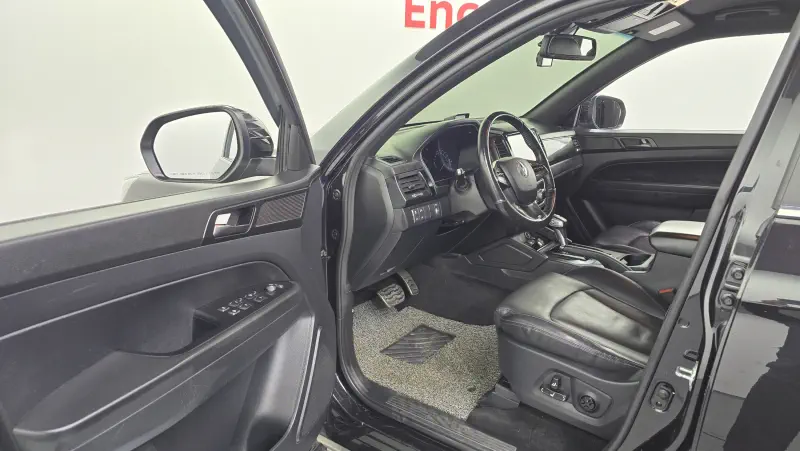 SsangYong Rexton Sports Khan
