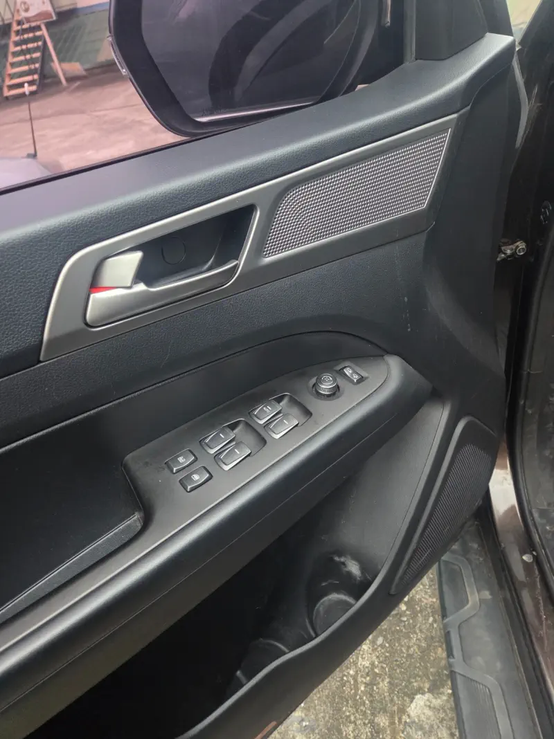 SsangYong Rexton Sports