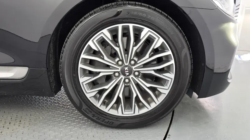 Kia K9