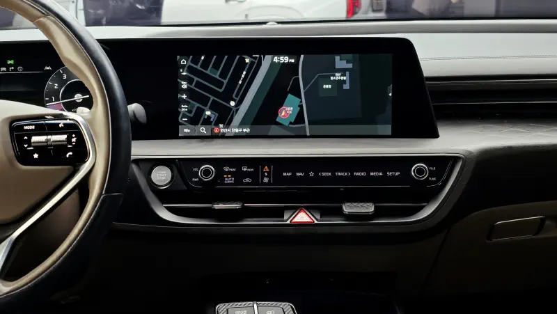 Kia K8